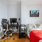 Lägenhet 100 Square Meter 4-room Smart *