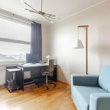 100 Square Meter 4-Room Central Smart Apt Tallinn