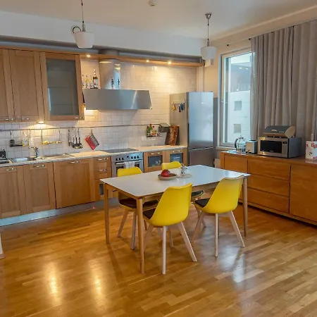 100 Square Meter 4-Room Central Smart Apt Apartment *