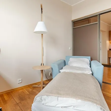 100 Square Meter 4-Room Central Smart Apt