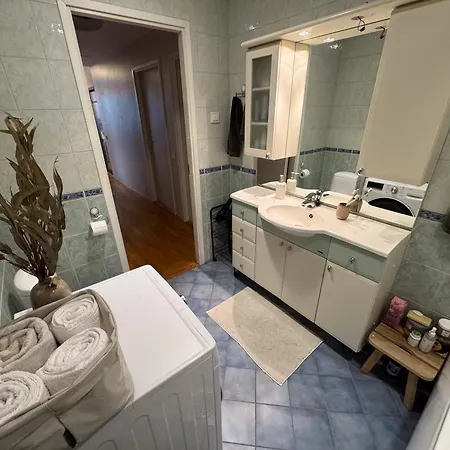Apartment 100 Square Meter 4-room Smart Tallinn