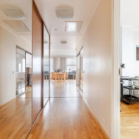 Apartment 100 Square Meter 4-room Smart